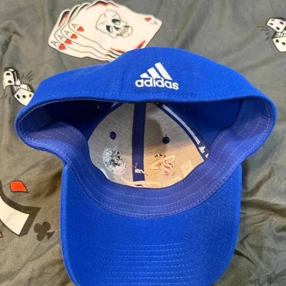 Adidas Maverick finals 2011 hat